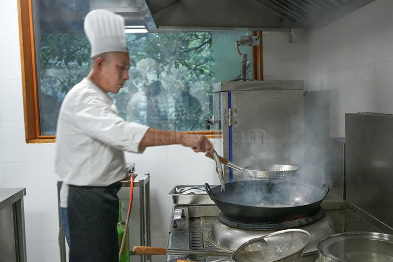 河滩上的婚礼婚宴冷餐自助餐